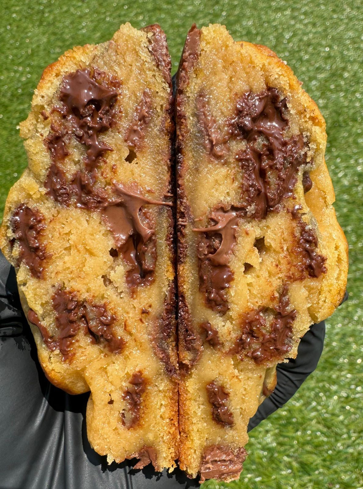 Chocolate Chip - Chunky Cookies Creations